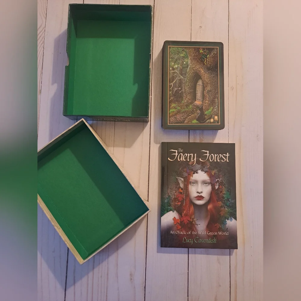 The Faery Forest Oracle Deck By Lucy Cavendish - Picture 2 of 7